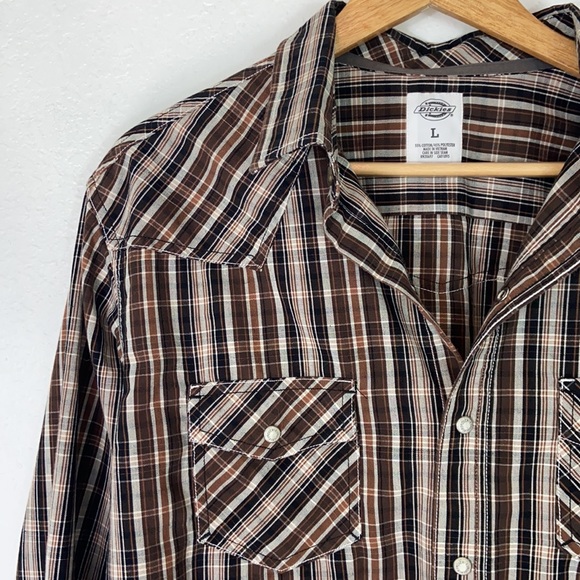 Dickies Other - Dickies Plaid snap button shirt L